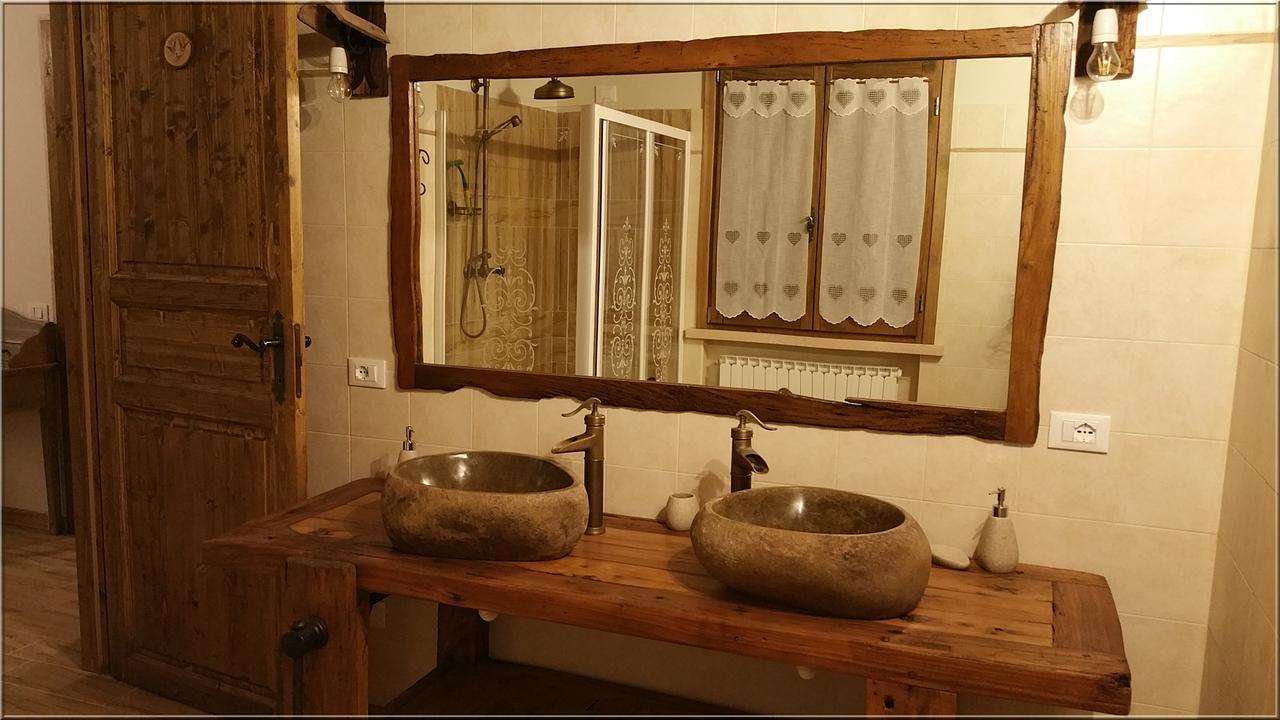 Bed and Breakfast La Casa Delle Rondini Roncoferraro Esterno foto