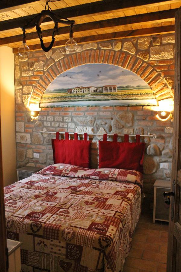 Bed and Breakfast La Casa Delle Rondini Roncoferraro Esterno foto