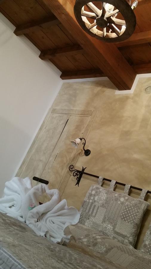 Bed and Breakfast La Casa Delle Rondini Roncoferraro Esterno foto