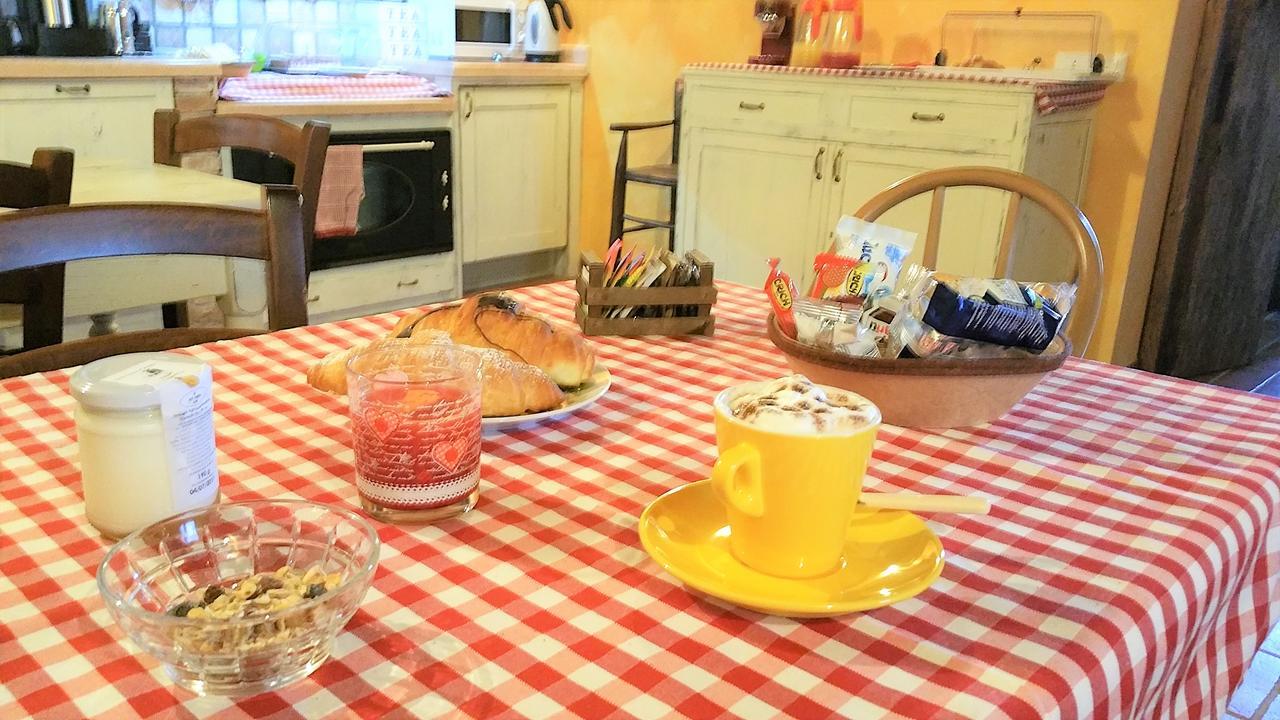 Bed and Breakfast La Casa Delle Rondini Roncoferraro Esterno foto