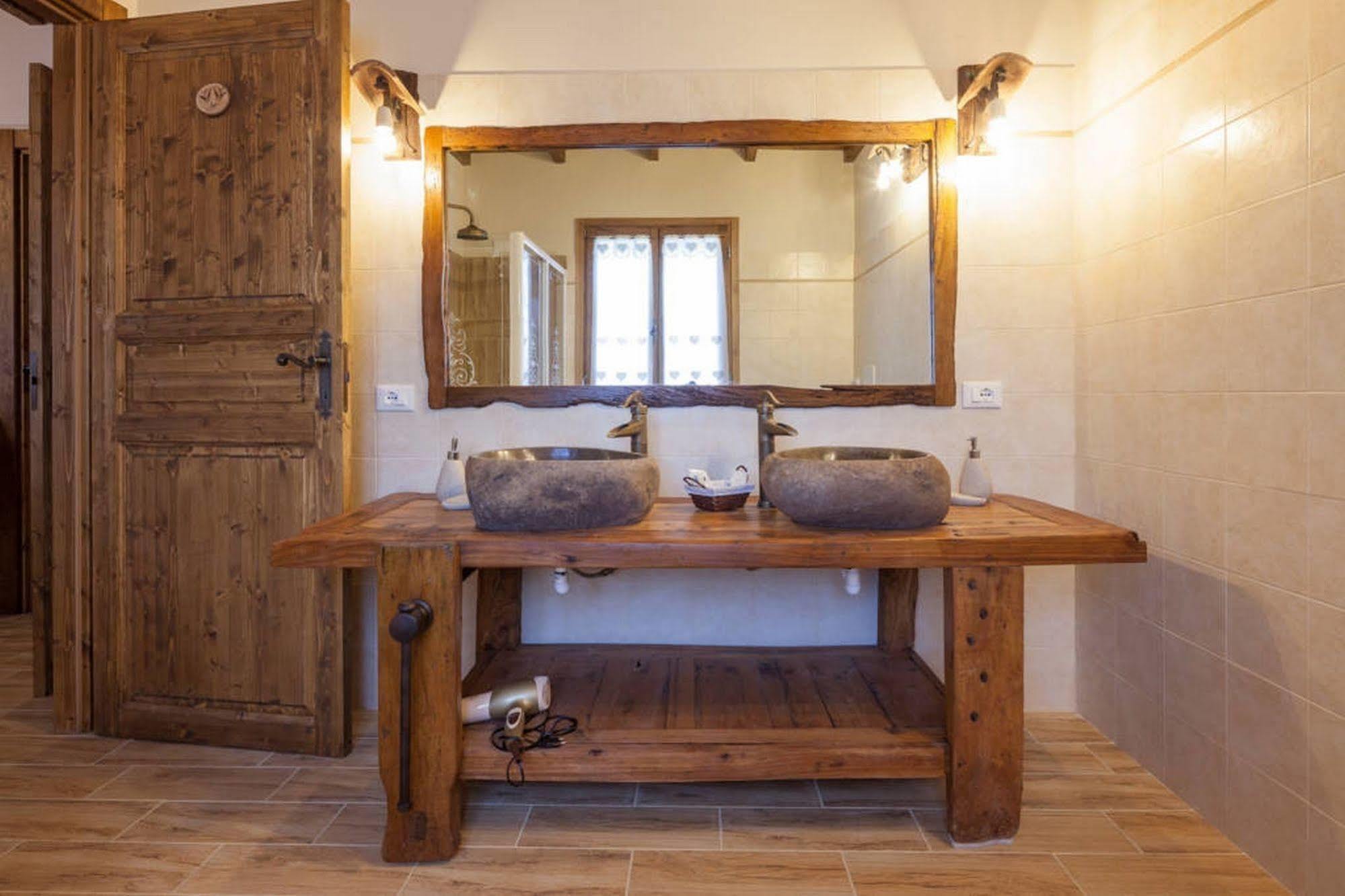 Bed and Breakfast La Casa Delle Rondini Roncoferraro Esterno foto
