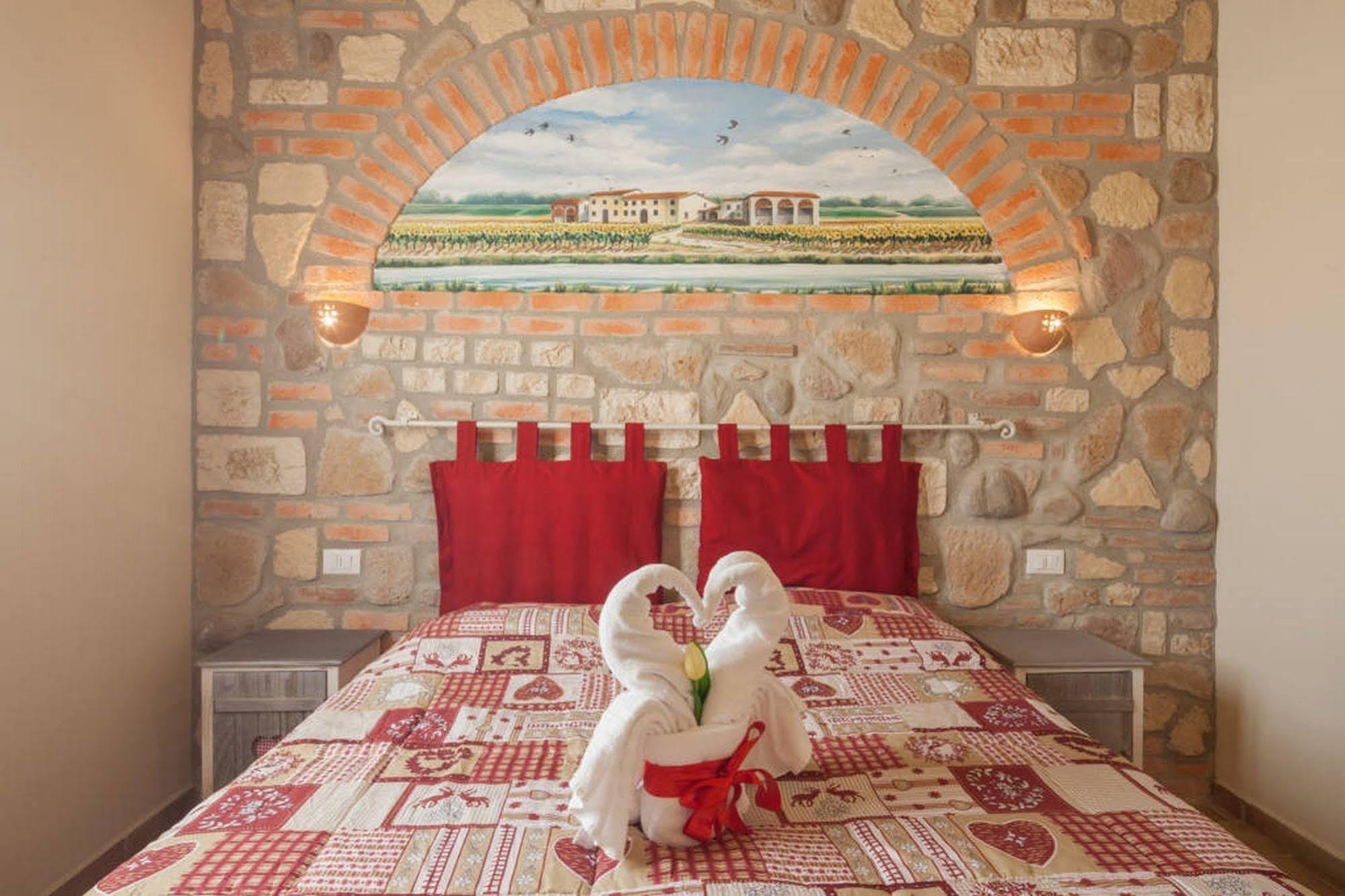 Bed and Breakfast La Casa Delle Rondini Roncoferraro Esterno foto