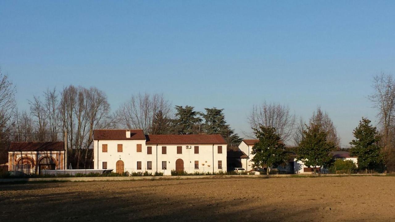 Bed and Breakfast La Casa Delle Rondini Roncoferraro Esterno foto
